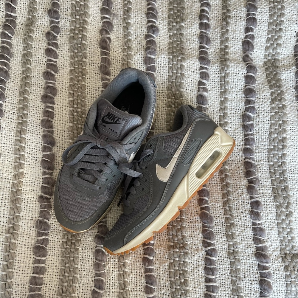 Nike Gray and Silver Women's Sneakers